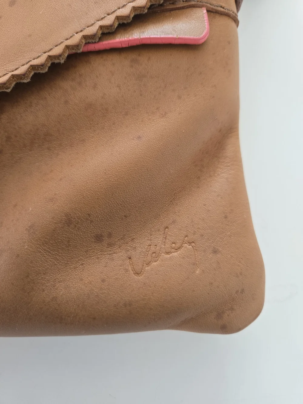 Classic Tan Leather Crossbody Envelope Bag with Pink Trim